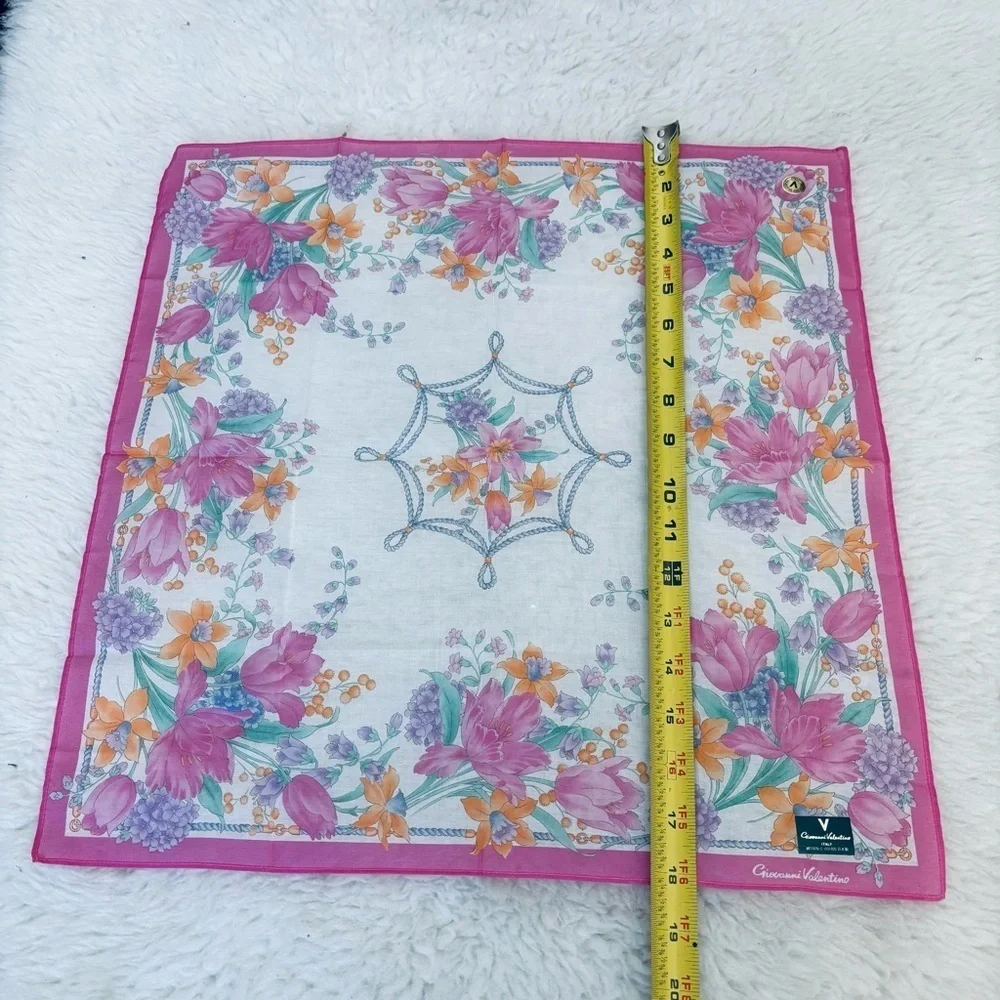 Giovanni Valentino Cotton Multicolor Handkerchief/Bandanna/Scarf 18”